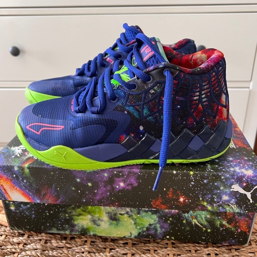 PUMA lamelo ball m.01 galaxy basketball sneakers